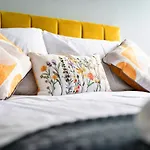 Finest Retreats - The Bank House *
